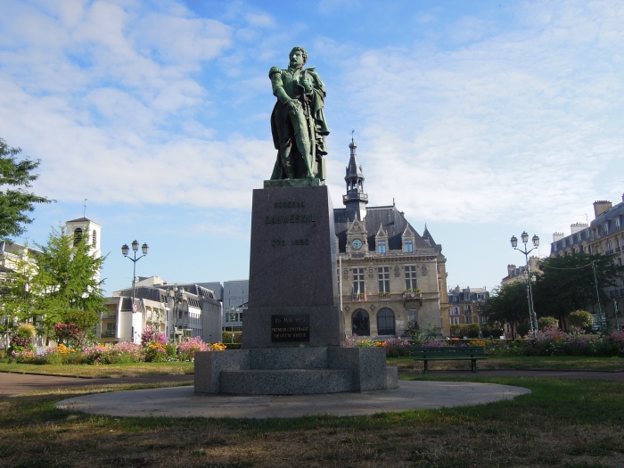 Statue de Général Daumesnel / Vincennes